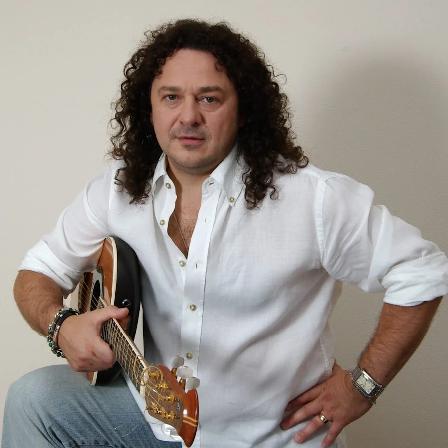 Игорь Саруханов